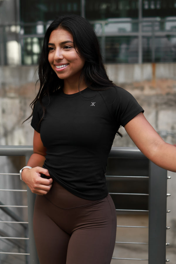 Luxe Compression Tee *New - Free Spirit Outlet Inc, Women's Athletic Wear, Fast Shipping